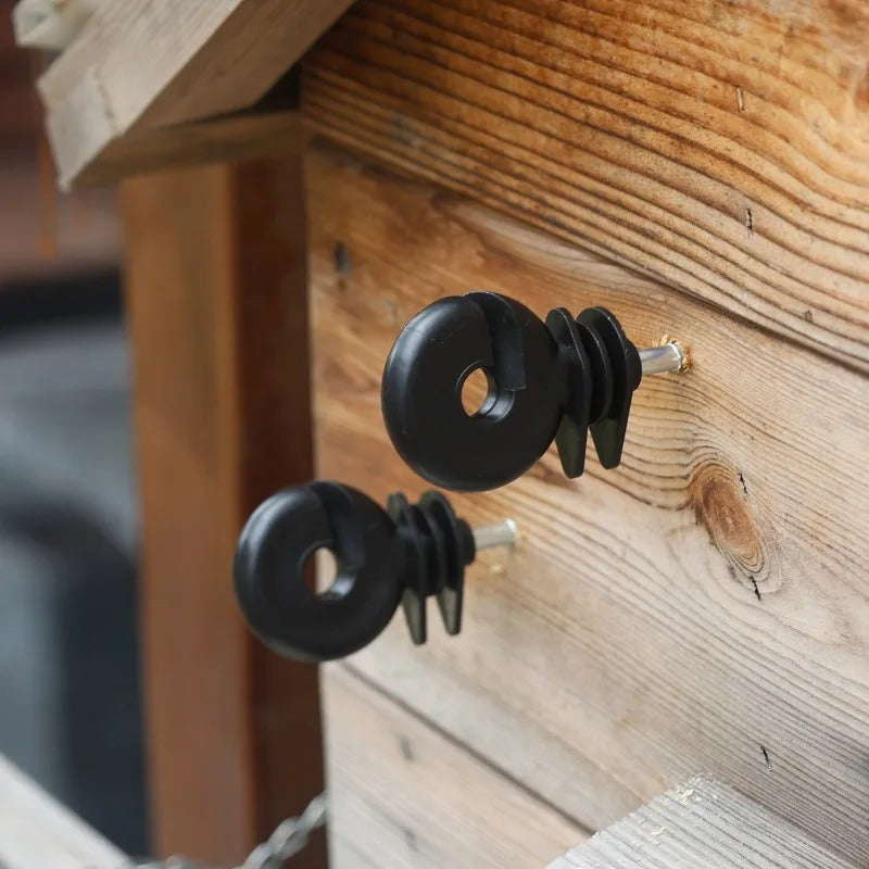 Electric Fence Ring Insulators Screw-in – 50 / 100 Pcs for Wood Posts | UV Resistant